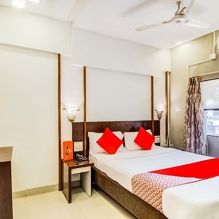 Oyo Flagship 19825 Hotel Panchratna Panvel Zewnętrze zdjęcie