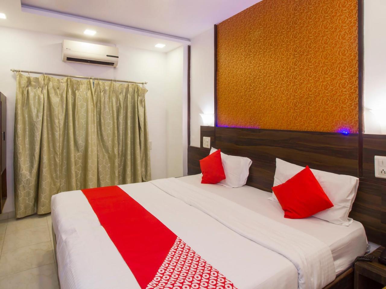 Oyo Flagship 19825 Hotel Panchratna Panvel Zewnętrze zdjęcie