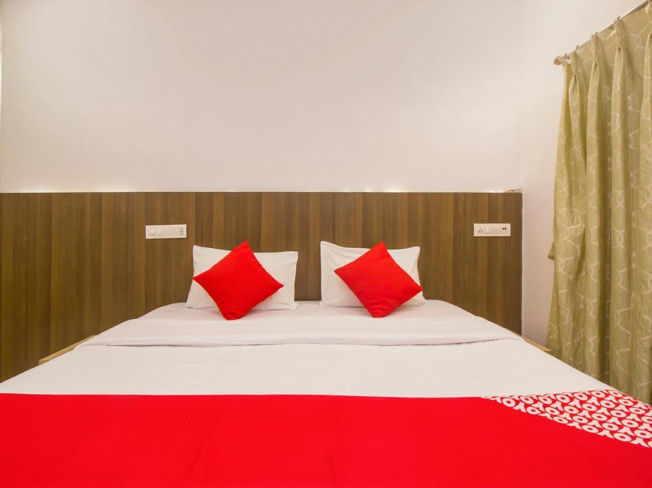 Oyo Flagship 19825 Hotel Panchratna Panvel Zewnętrze zdjęcie