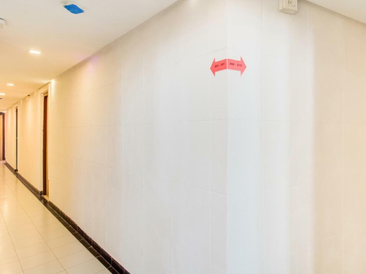 Oyo Flagship 19825 Hotel Panchratna Panvel Zewnętrze zdjęcie