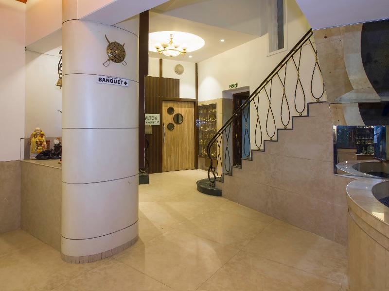 Oyo Flagship 19825 Hotel Panchratna Panvel Zewnętrze zdjęcie